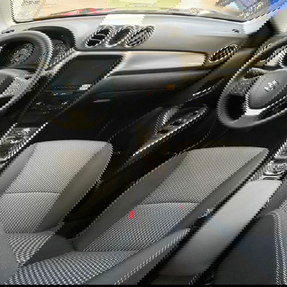 Suzuki Vitara nuova a Cremona (6)