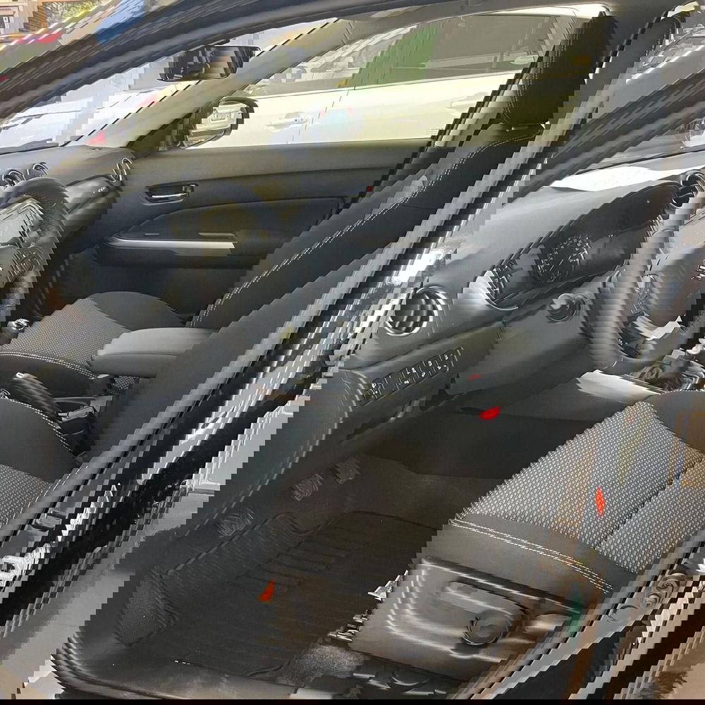 Suzuki Vitara nuova a Cremona (8)