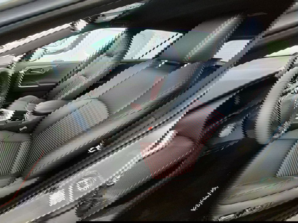 Toyota Rav4 nuova a Cremona (10)