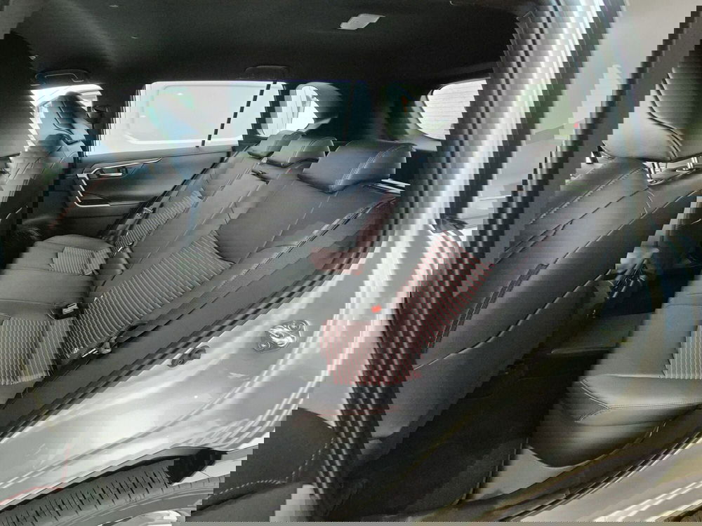 Toyota Rav4 nuova a Cremona (8)