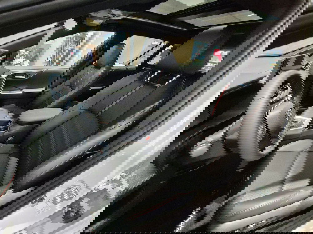 Toyota Rav4 nuova a Cremona (8)