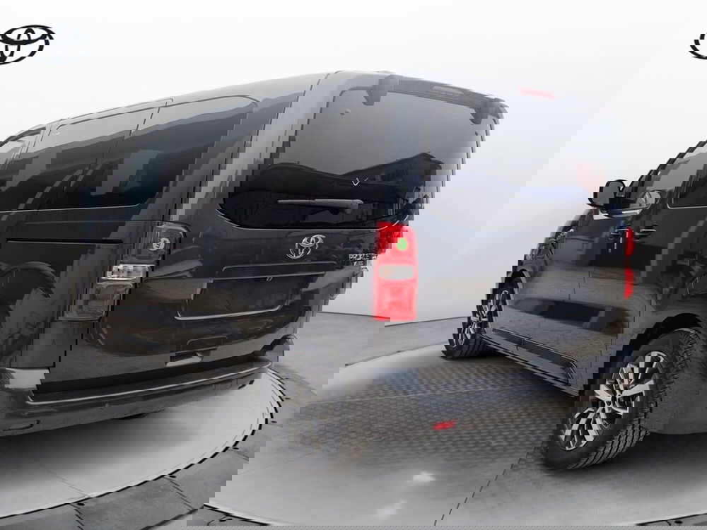 Toyota Proace Verso nuova a Cremona (6)