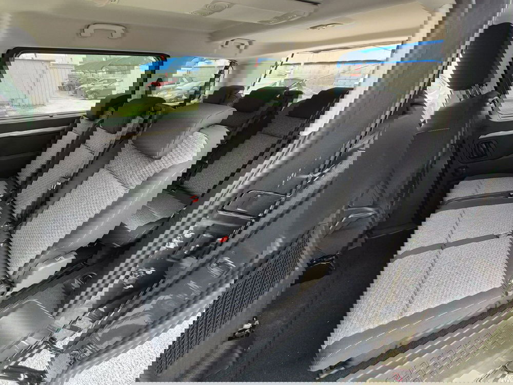 Toyota Proace Verso nuova a Cremona (7)