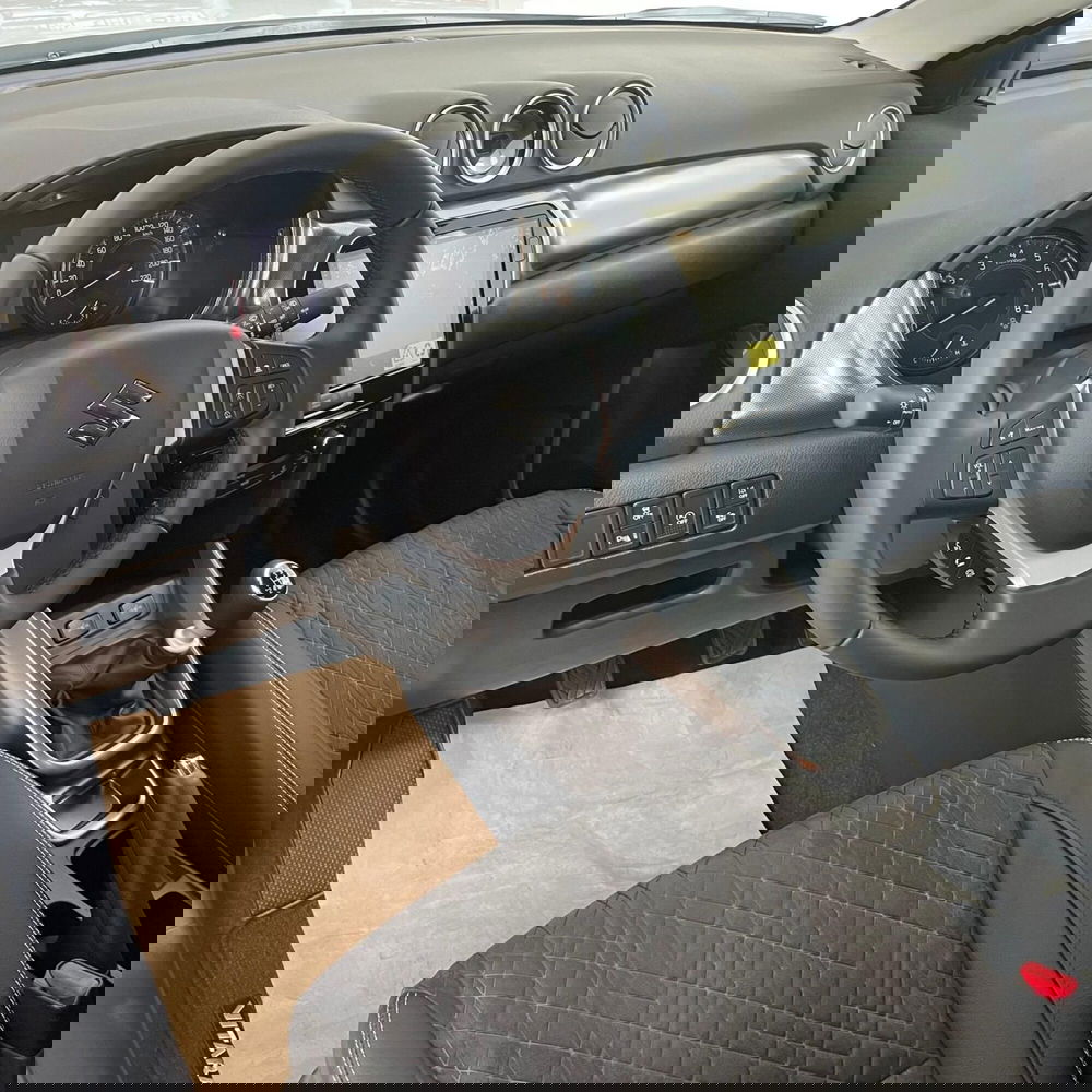 Suzuki Vitara nuova a Cremona (7)