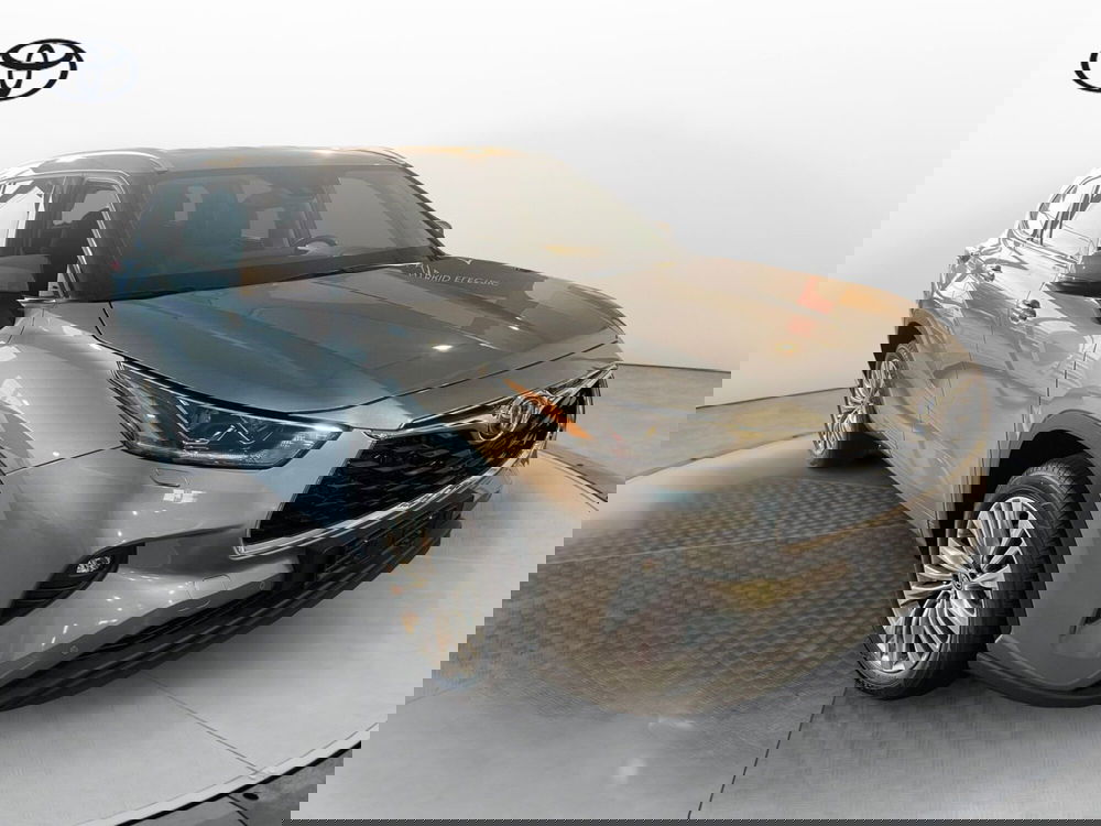 Toyota Highlander nuova a Cremona