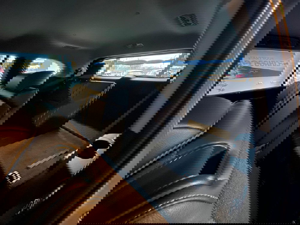 Toyota Highlander nuova a Cremona (12)