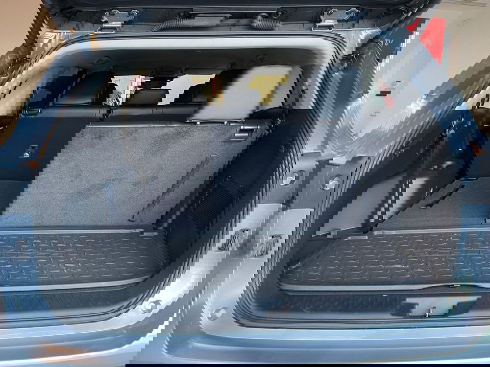 Toyota Highlander nuova a Cremona (13)