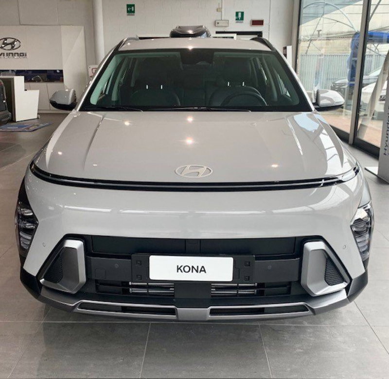 Hyundai Kona nuova a Cremona (6)