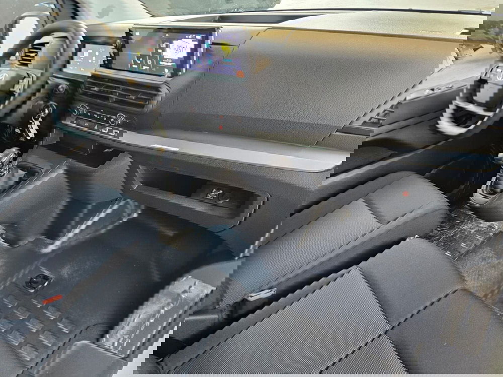 Toyota Proace nuova a Cremona (7)