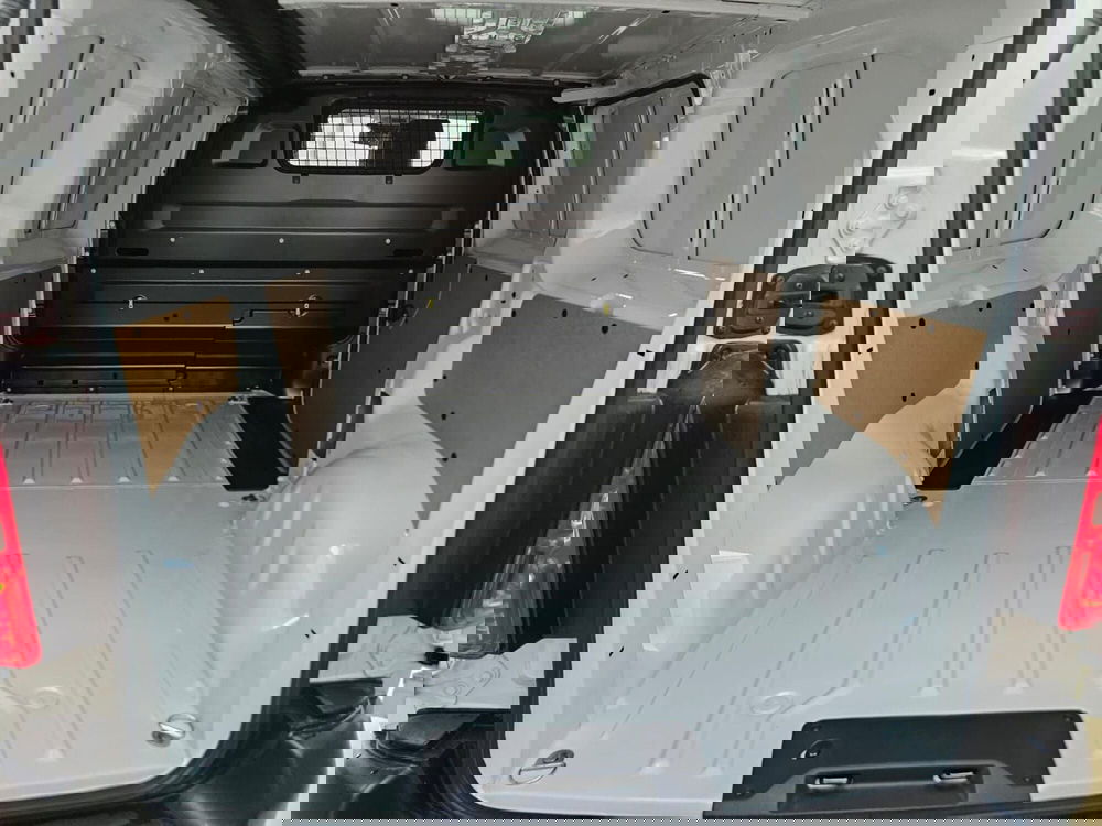 Toyota Proace nuova a Cremona (8)