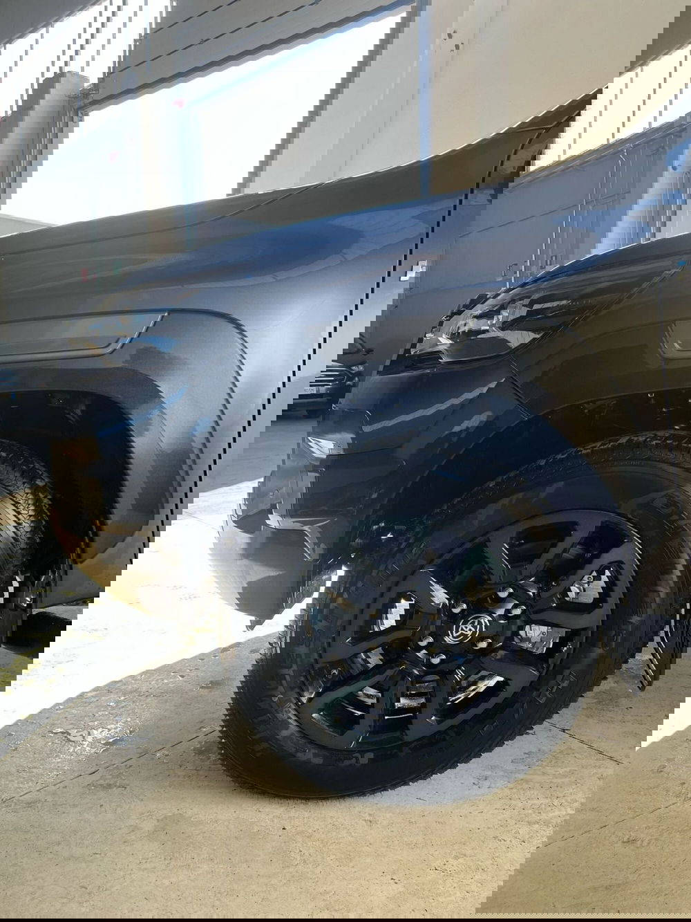 Toyota Hilux nuova a Cremona (11)