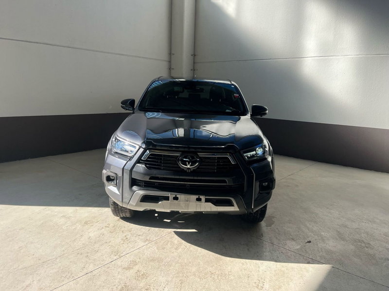 Toyota Hilux nuova a Cremona (13)