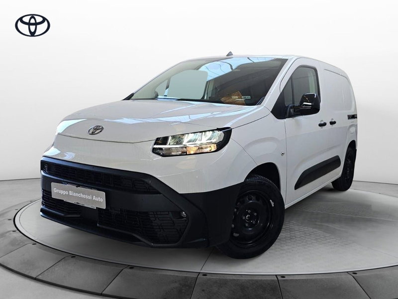 Toyota Proace City nuova a Cremona