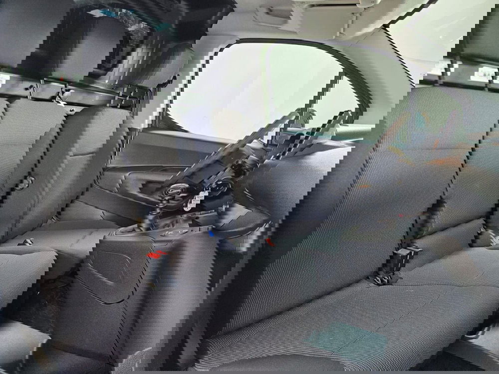 Toyota Proace City nuova a Cremona (7)