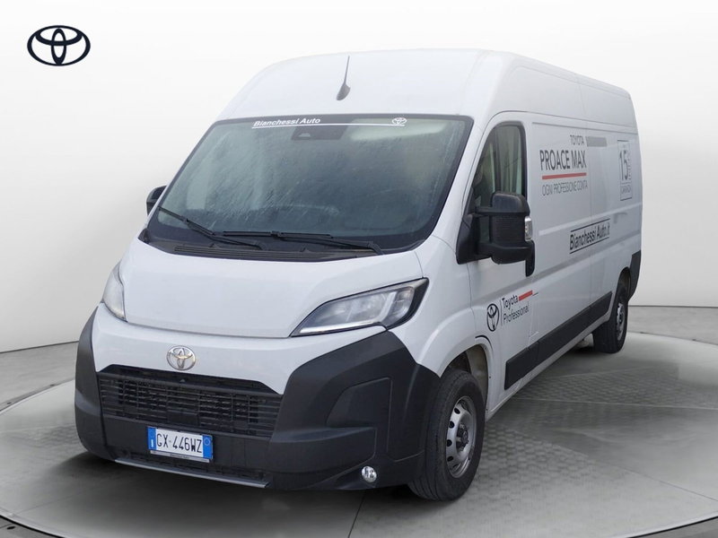 Toyota Proace Max Furgone nuova a Cremona (3)