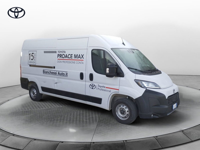 Toyota Proace Max Furgone nuova a Cremona (4)