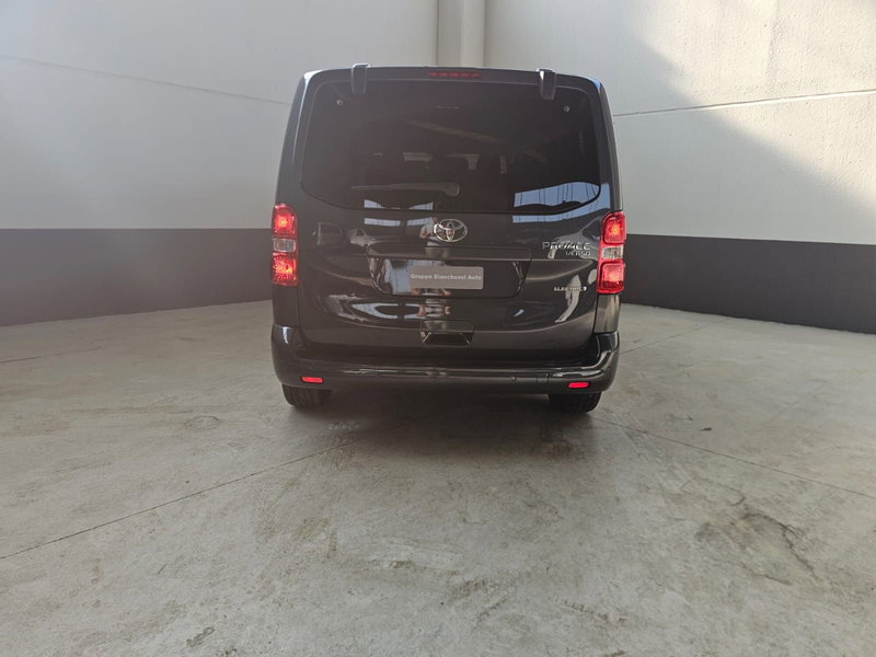 Toyota Proace Verso nuova a Cremona (9)