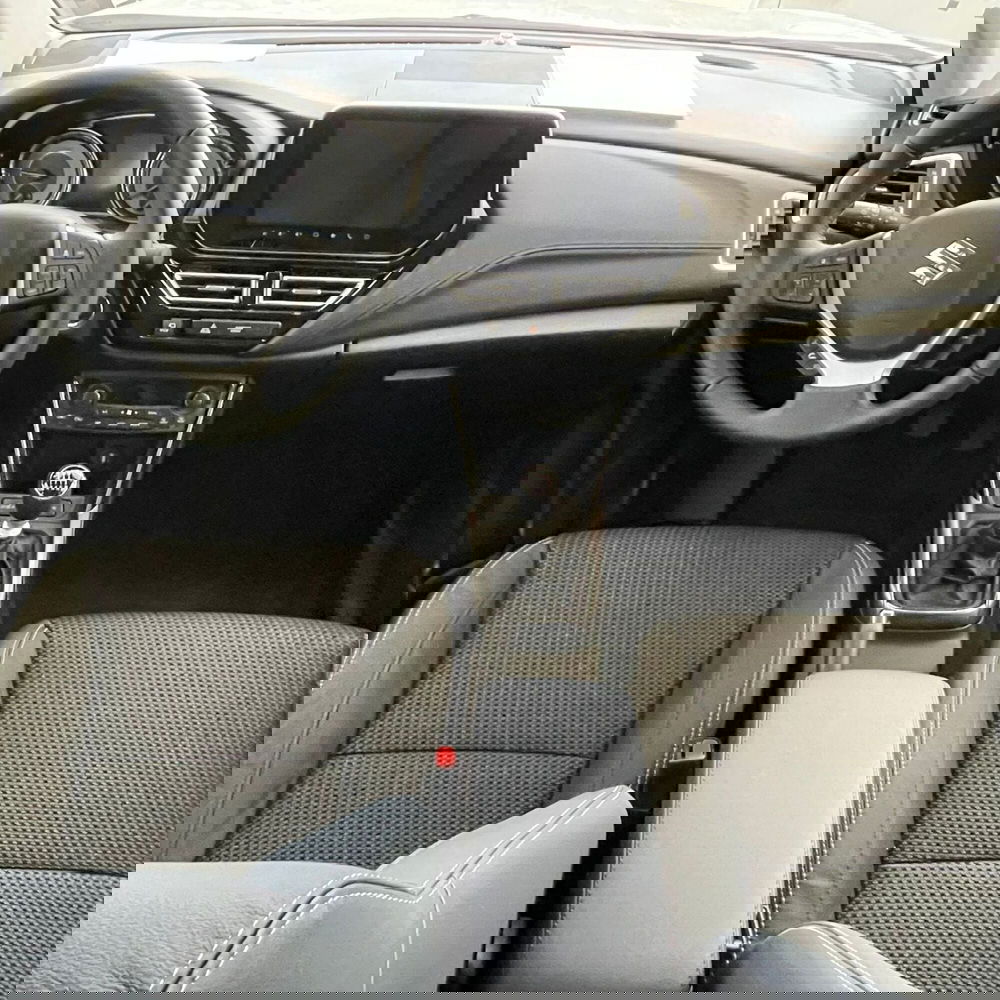 Suzuki S-Cross nuova a Cremona (6)