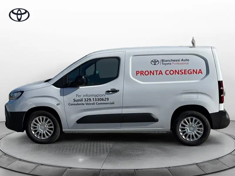 Toyota Proace City Electric nuova a Cremona (2)