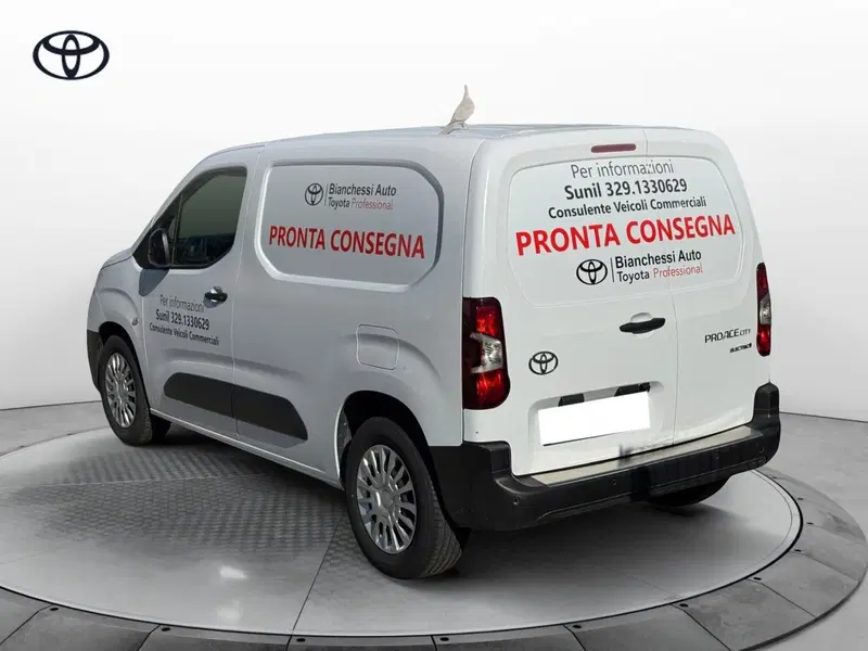 Toyota Proace City Electric nuova a Cremona (3)