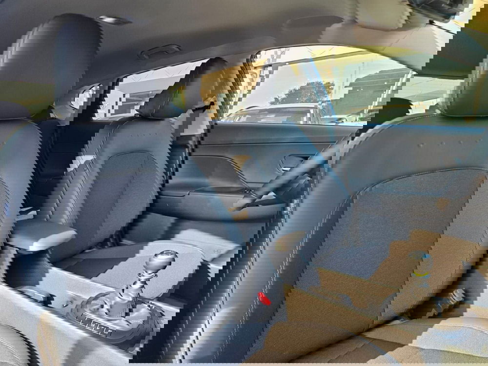 Hyundai Kona nuova a Cremona (9)