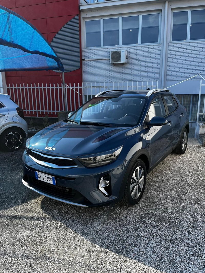 Kia Stonic nuova a Cremona