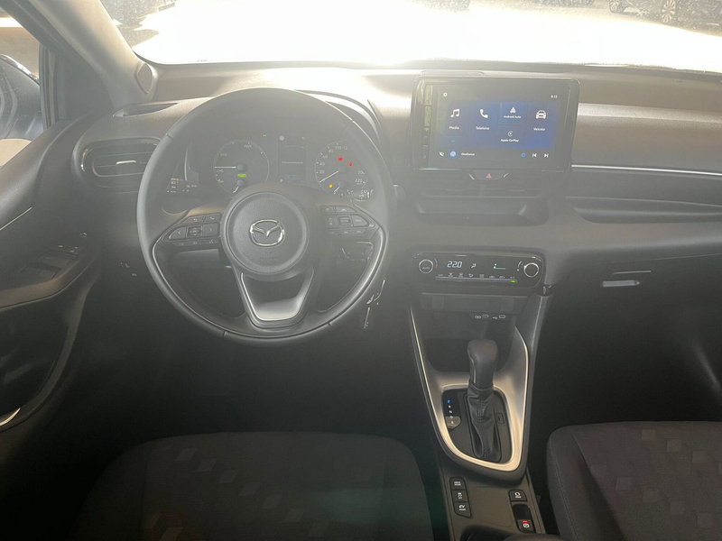 Mazda Mazda2 Hybrid nuova a Cremona (9)