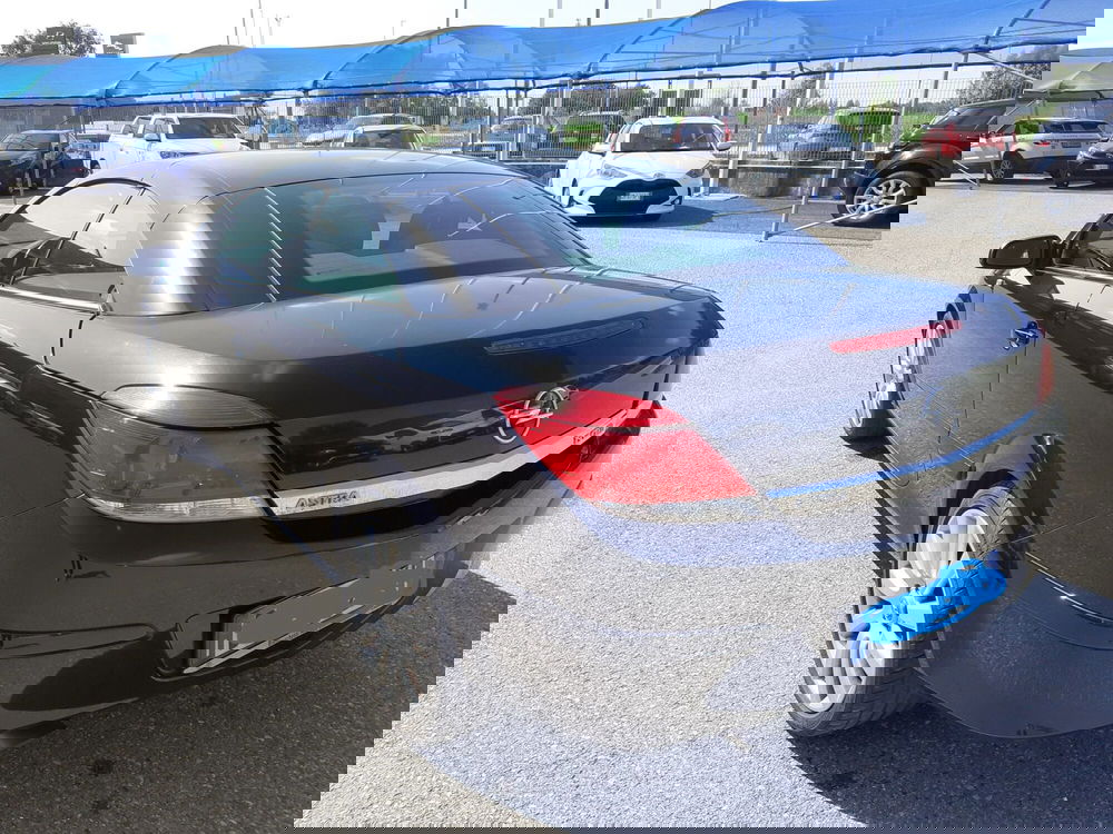 Opel Astra Cabrio usata a Cremona (6)