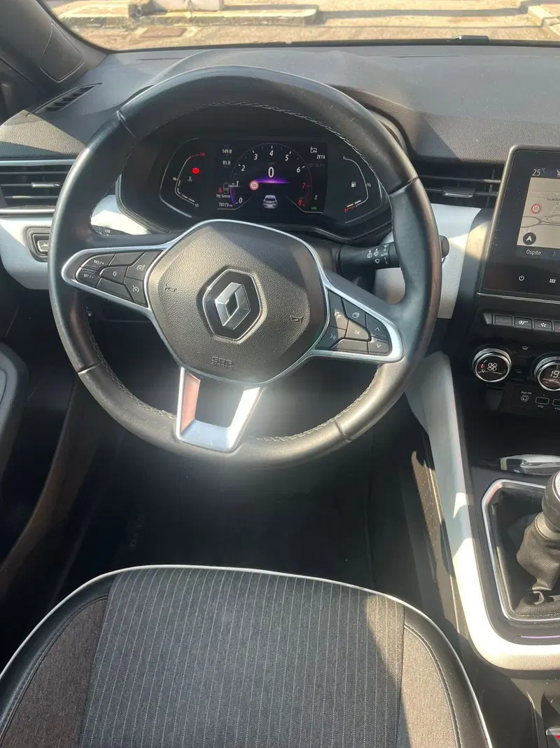 Renault Clio usata a Cremona (9)