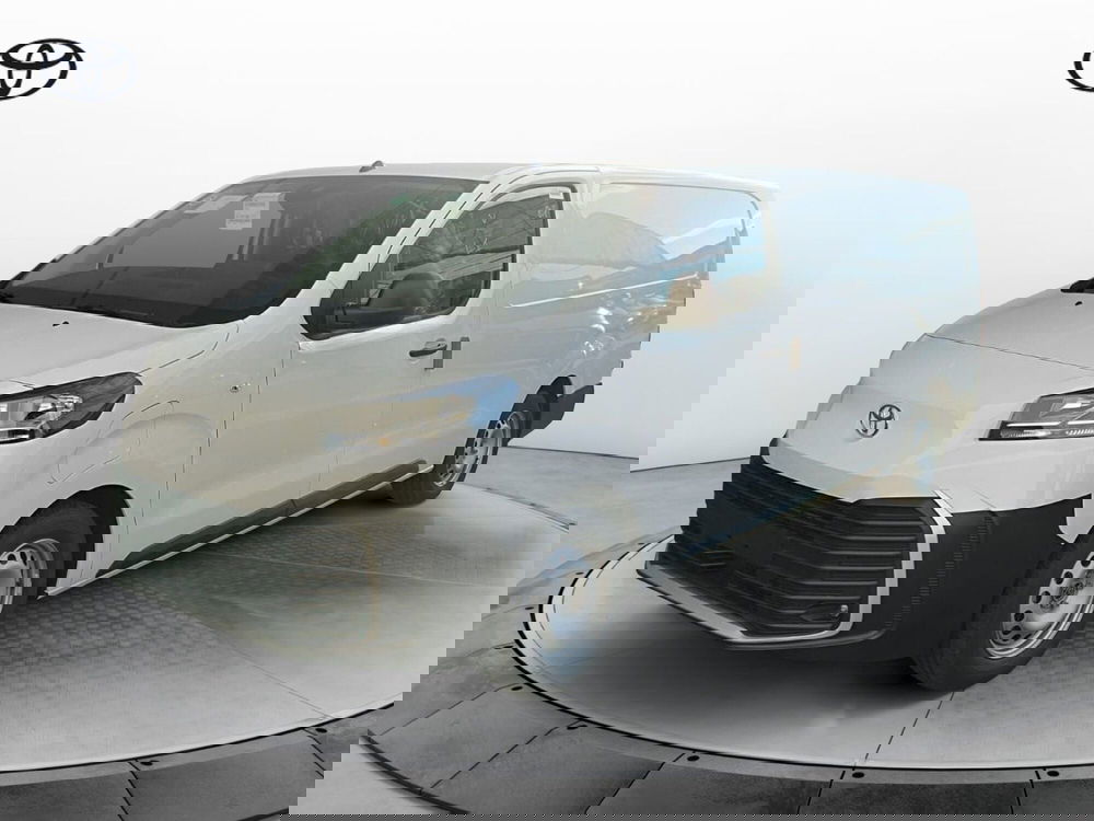 Toyota Proace nuova a Cremona (3)