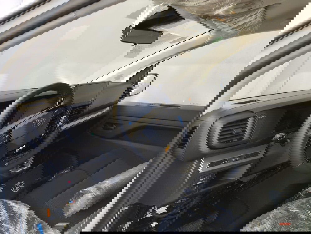 Toyota Proace nuova a Cremona (5)