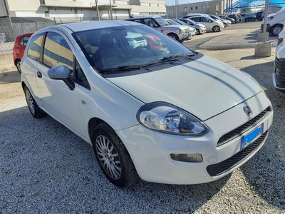 Fiat Punto 1.2 8V 3 porte Street del 2015 usata a Cremona