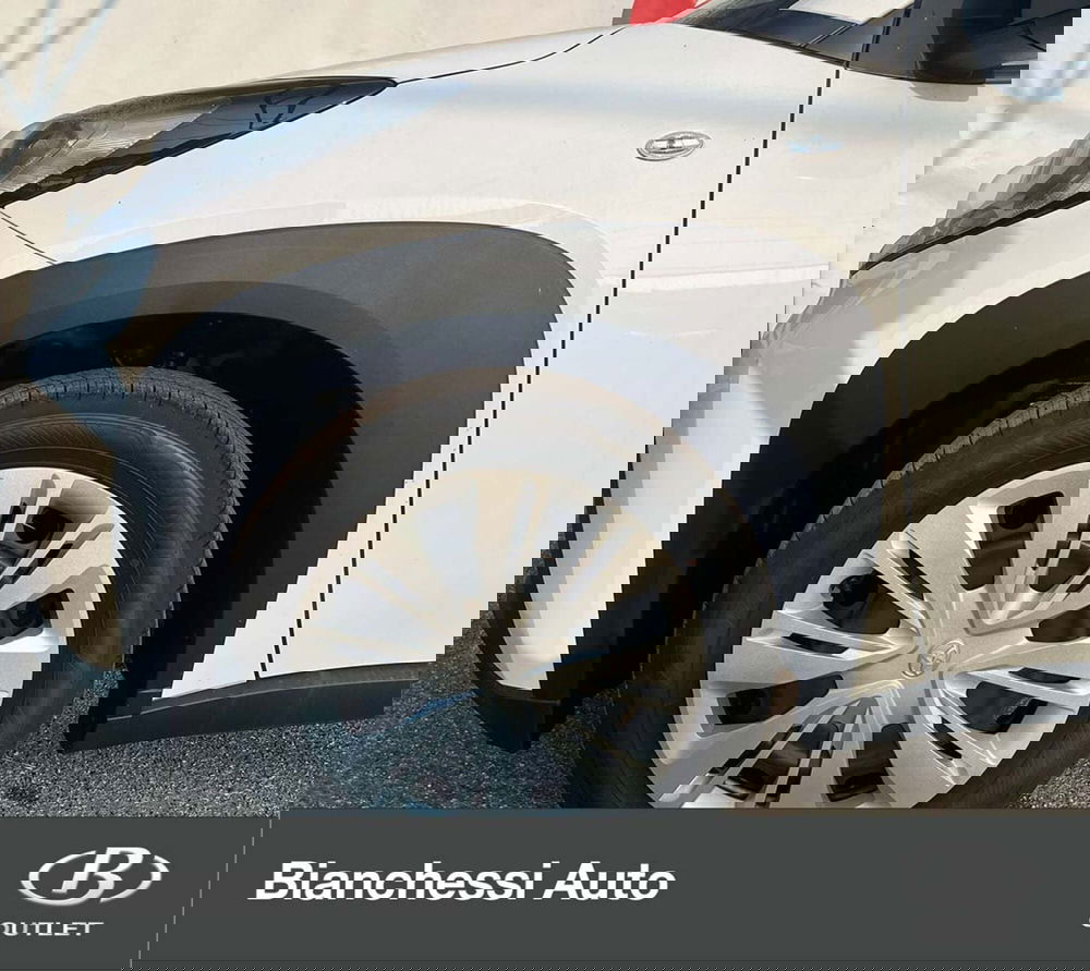 Toyota Aygo X nuova a Cremona (14)