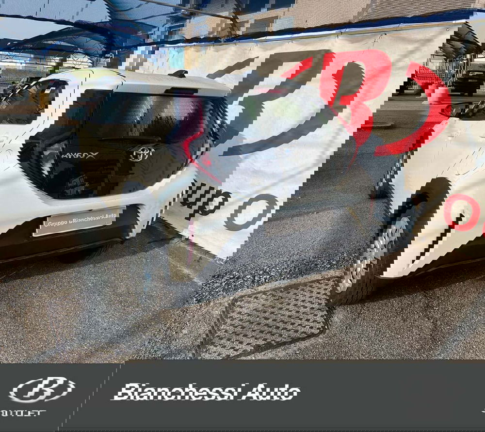 Toyota Aygo X nuova a Cremona (6)