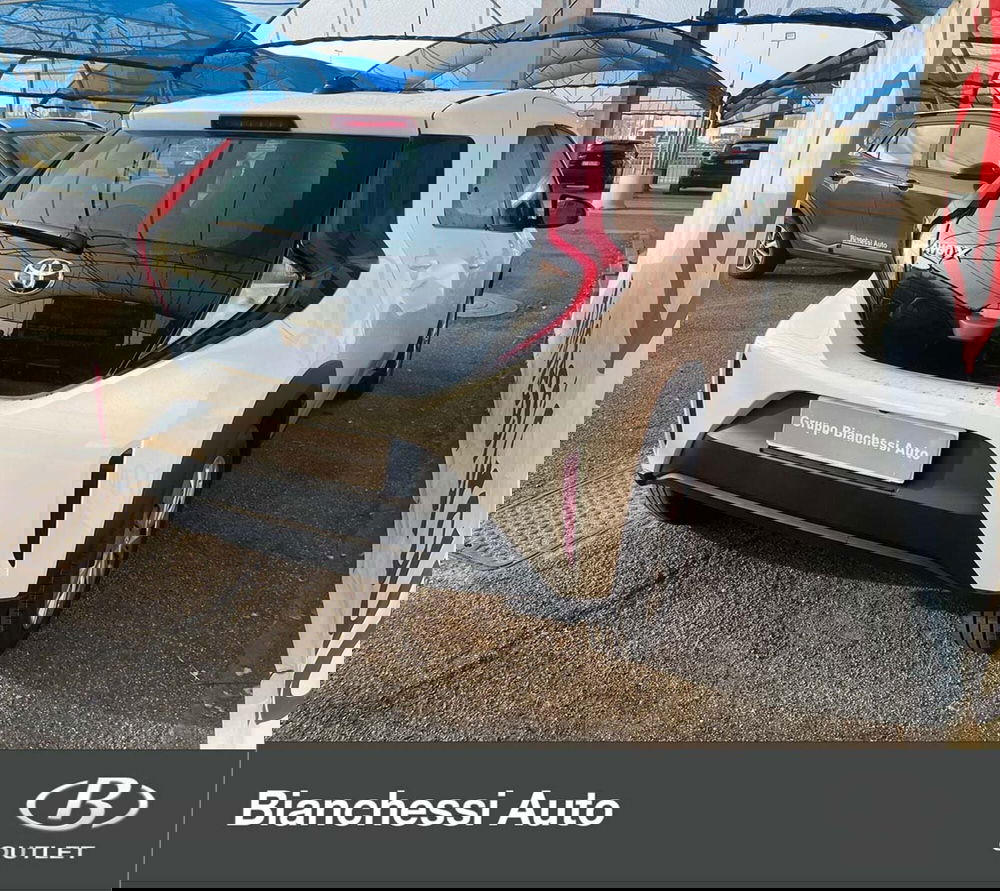 Toyota Aygo X nuova a Cremona (7)