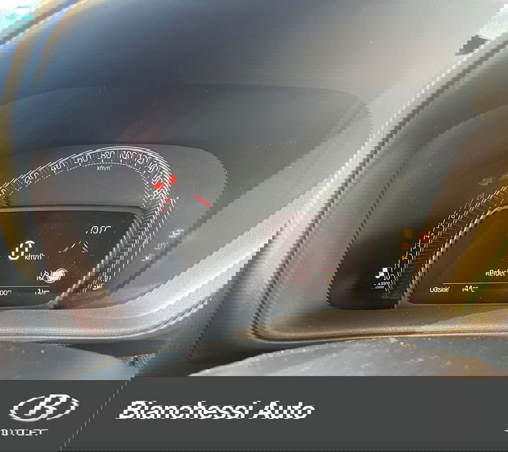 Toyota Aygo X nuova a Cremona (8)