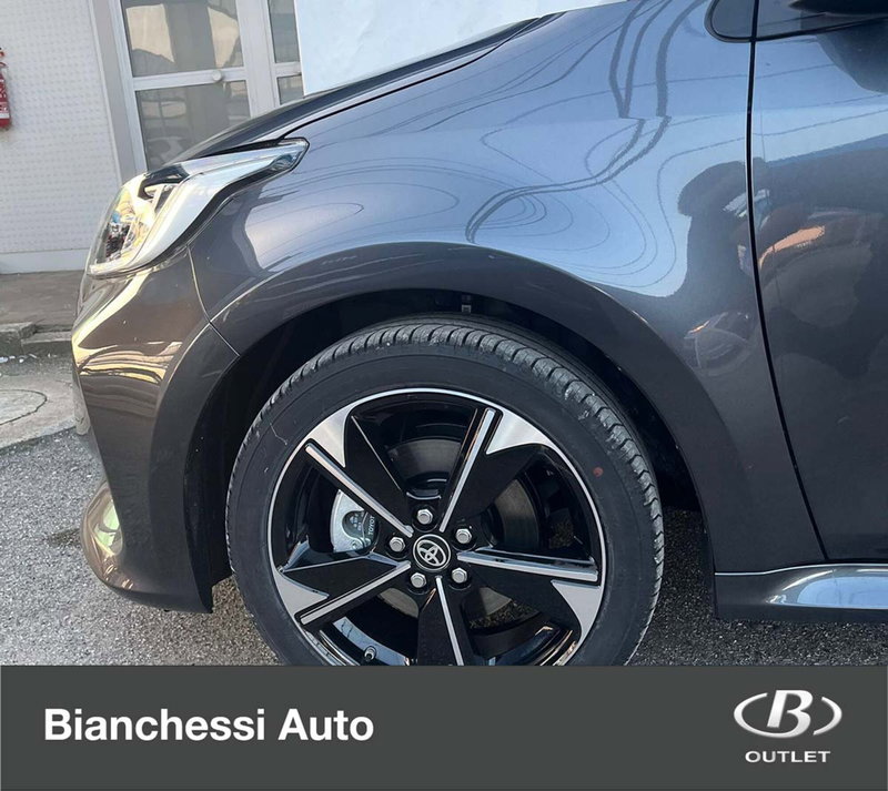 Toyota Yaris nuova a Cremona (8)