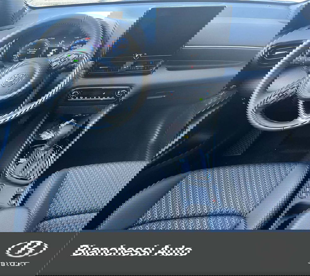 Toyota Yaris nuova a Cremona (10)