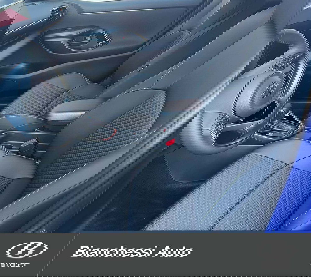 Toyota Yaris nuova a Cremona (14)