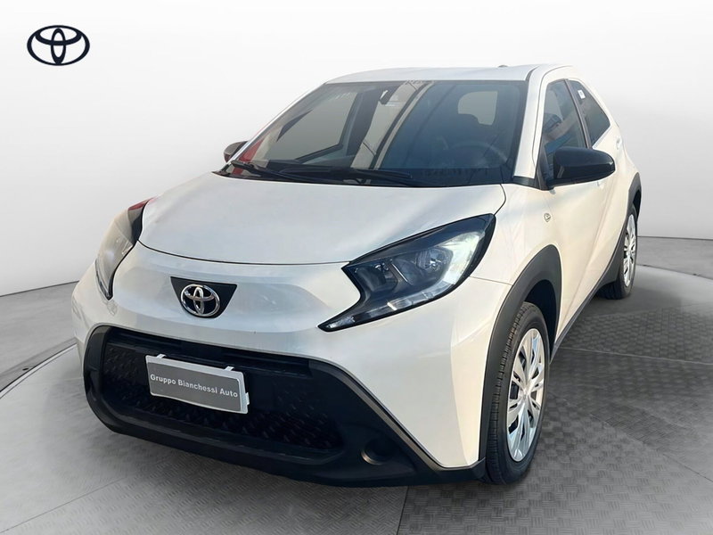 Toyota Aygo X nuova a Cremona