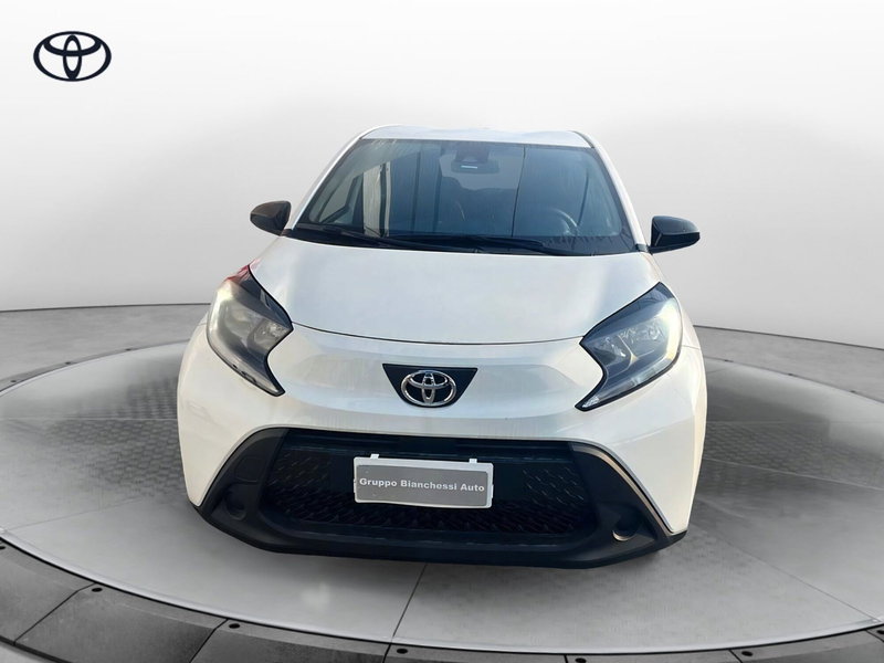 Toyota Aygo X nuova a Cremona (3)