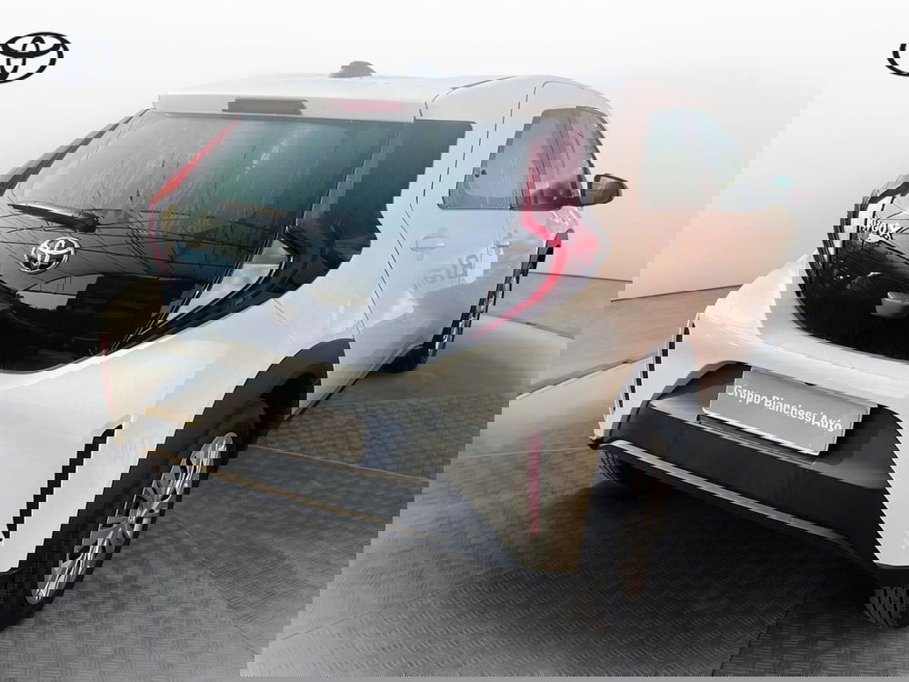 Toyota Aygo X nuova a Cremona (5)