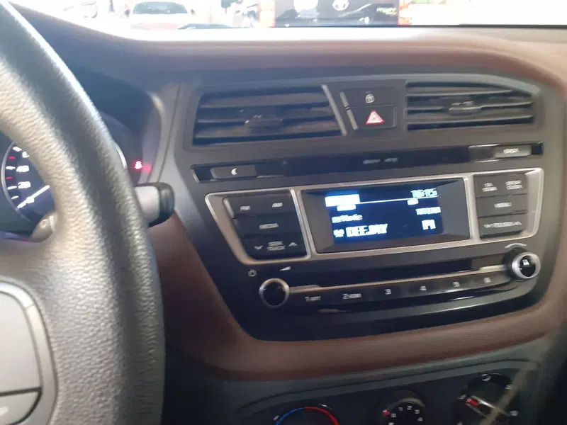 Hyundai i20 usata a Cremona (11)