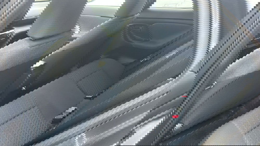 Toyota Yaris Cross usata a Cremona (10)