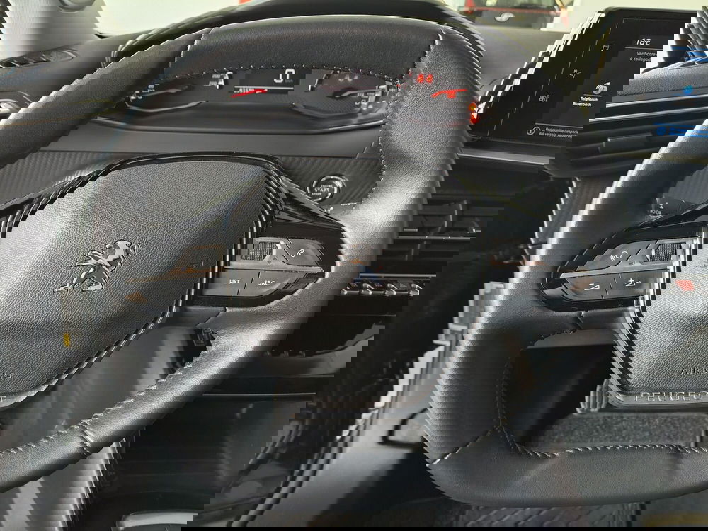 Peugeot 2008 usata a Macerata (12)
