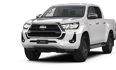 Toyota Hilux 2.8 d-4d 48V double cab Lounge auto nuova a Sesto San Giovanni