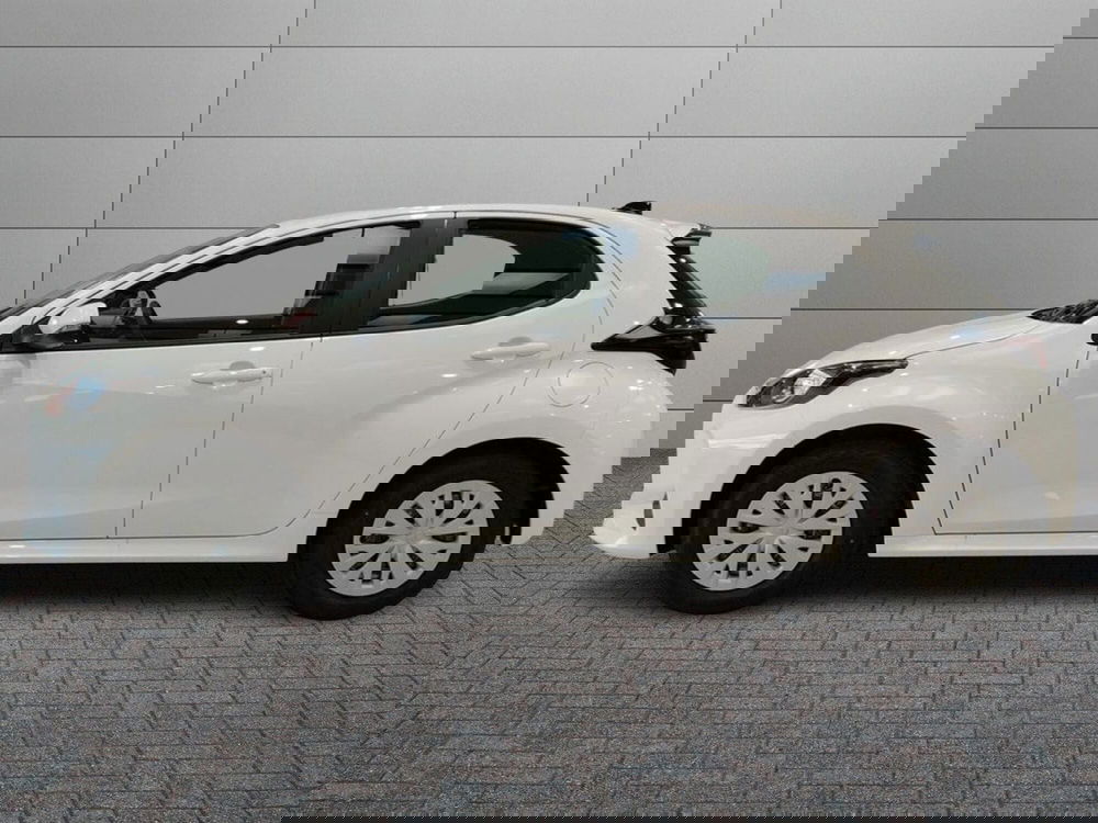 Toyota Yaris nuova a Frosinone (2)