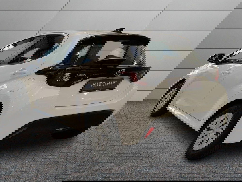 Toyota Yaris nuova a Frosinone (4)