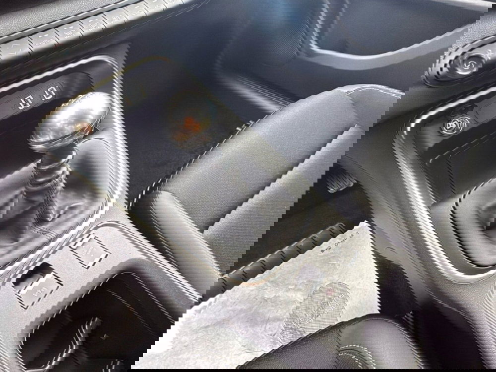 Jeep Avenger nuova a Agrigento (17)