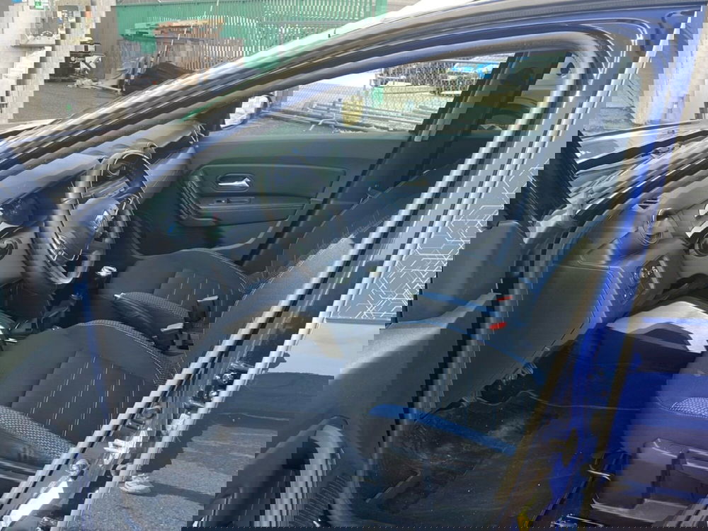 Dacia Duster usata a Bologna (12)